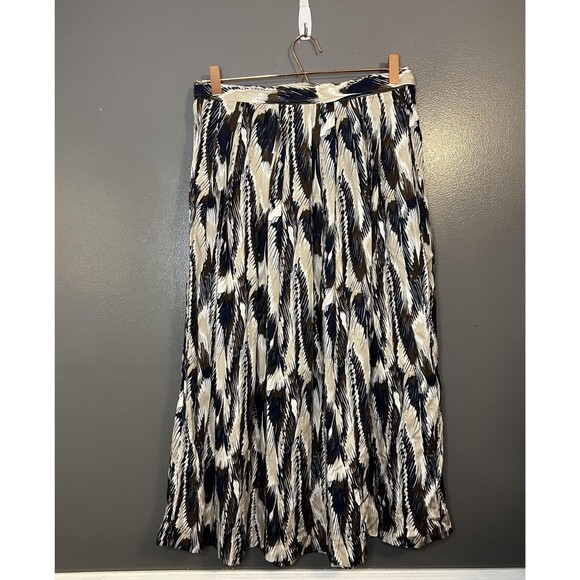 Segue Skirt Womens 16 Pleated Button Closure Abstract Print Rayon NWT - Picture 3 of 9